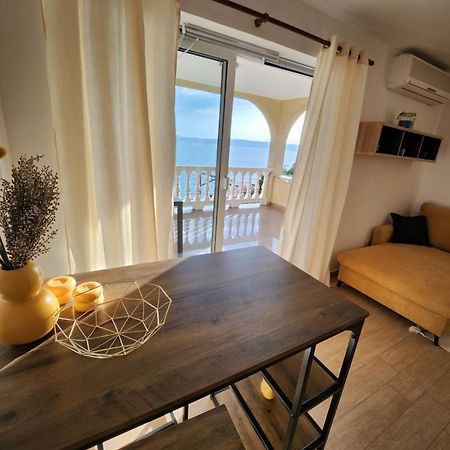 Ferienwohnung Lucija Karlobag Exterior foto
