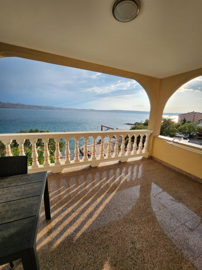 Ferienwohnung Lucija Karlobag Exterior foto